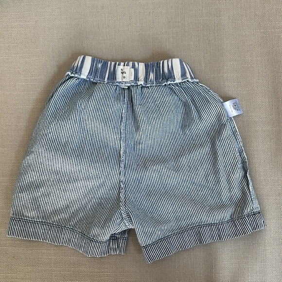 Nico Nico Andy cotton short with Ikat & railroad stripe pattern - Picture 7 of 9